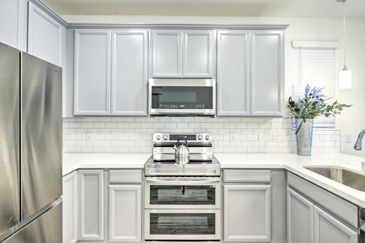 New-Build Chandler Townhome Pool And Hot Tub Access ภายนอก รูปภาพ